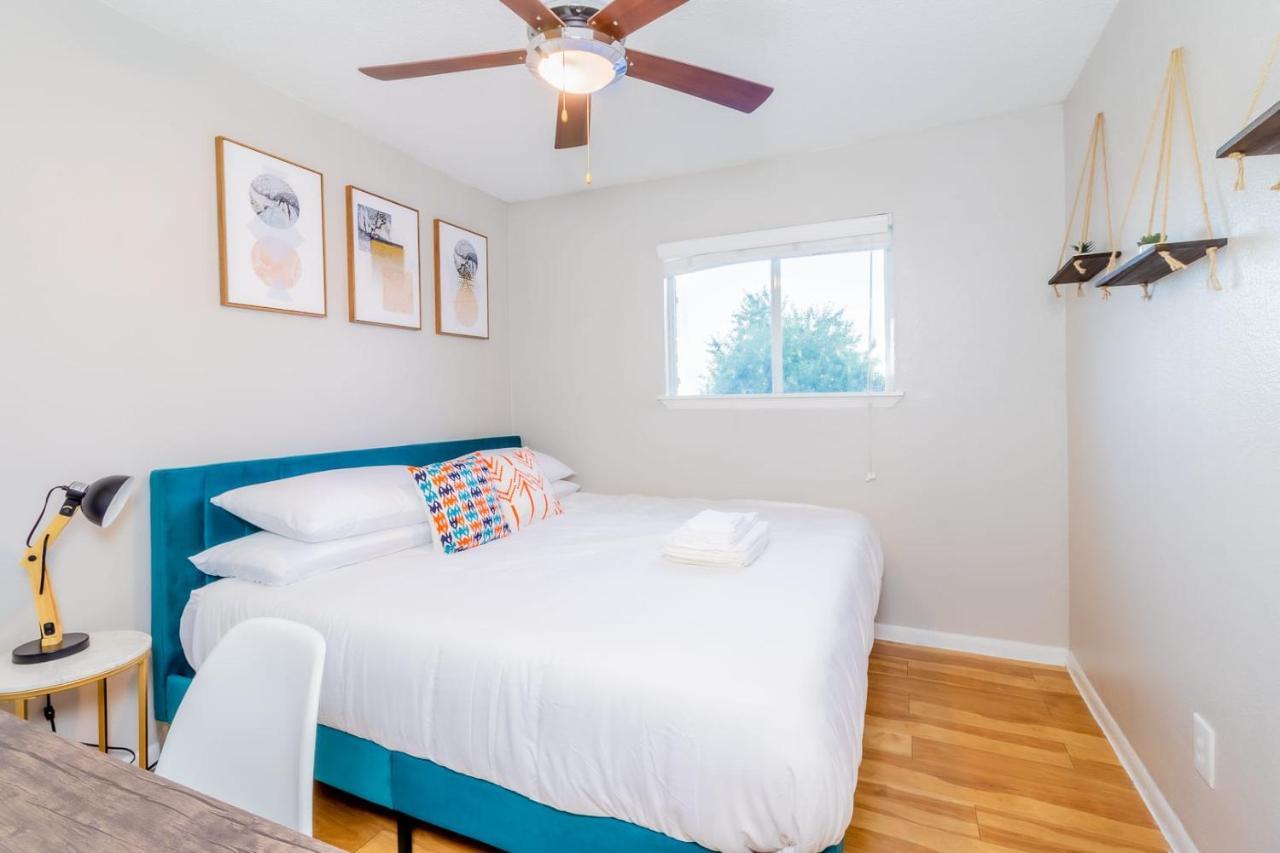 Efficiency 2Br King Bed Suites Next To Downtown Austin Exterior foto